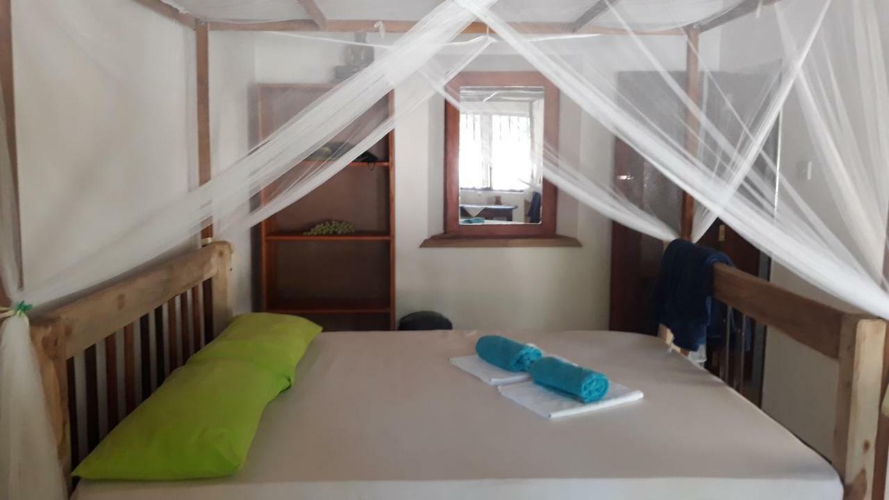 Wine Tree Garden Guesthouse ميريسا المظهر الخارجي الصورة